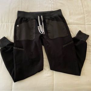 Figs Limited Edition MAUA Scrub Joggers Women’s Size Medium